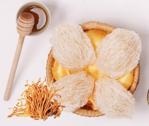 hướng dẫn cách nấu chè tổ yến đông trùng hạ thảo